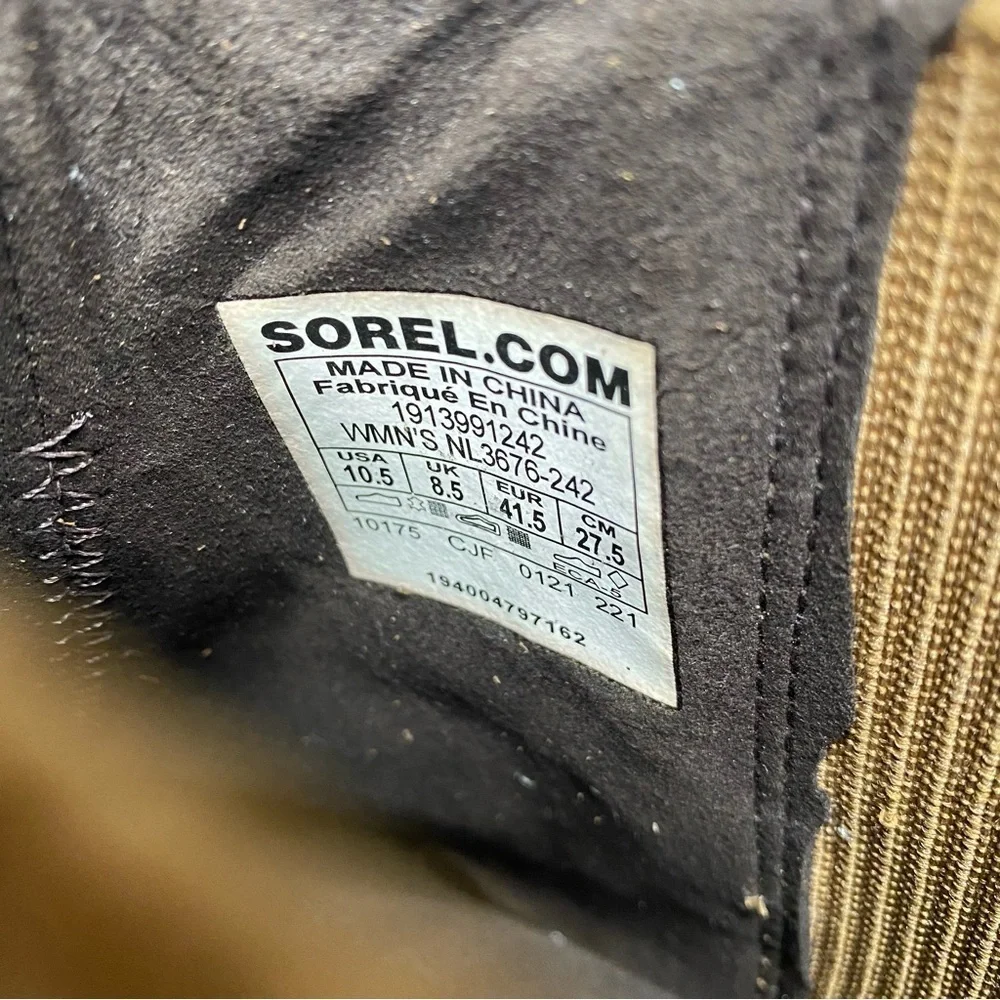 New! Sorel Joan Of Arctic Wedge Chelsea Light Brown Suede Bootie 10 1/2